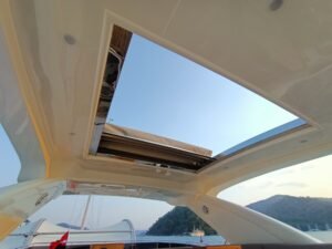 Yat ve Tekne Sunroof Kayışı | Dayanıklı Marin Kayış Çözümleri